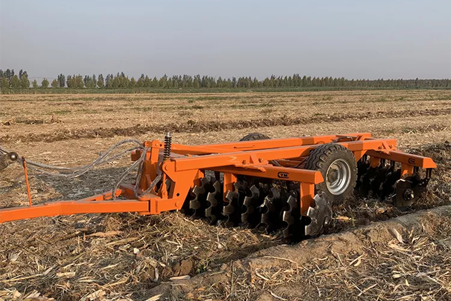 A trailed disc harrow