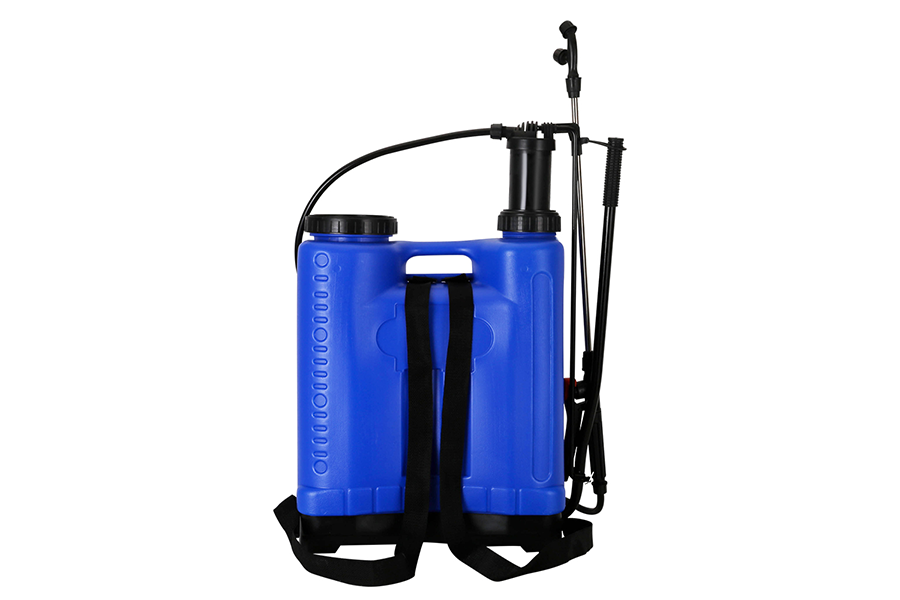 Knapsack hand-operated sprayer