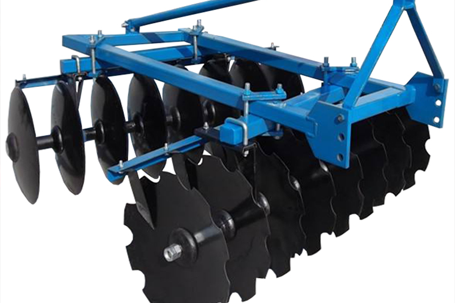 A disc harrow with 8x8 discs