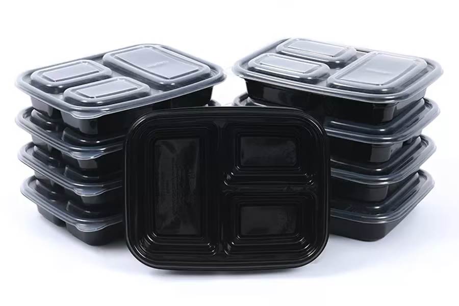 Reusable food container for sustainable packaging