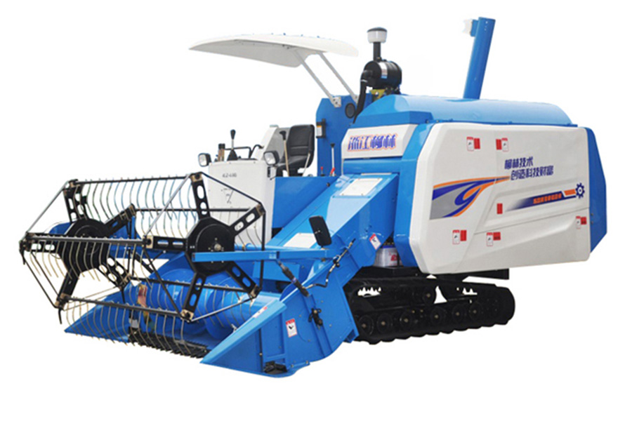 Self-propelled peanut combine harvester