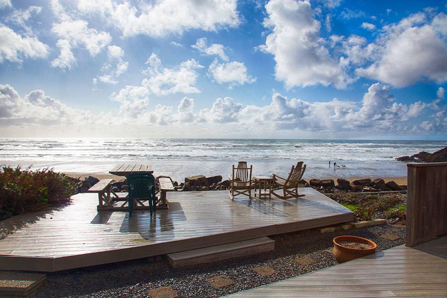 Freestanding deck stationed by the shore