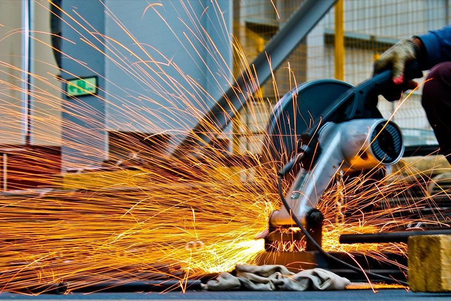 An industrial-grade laser cutting machine