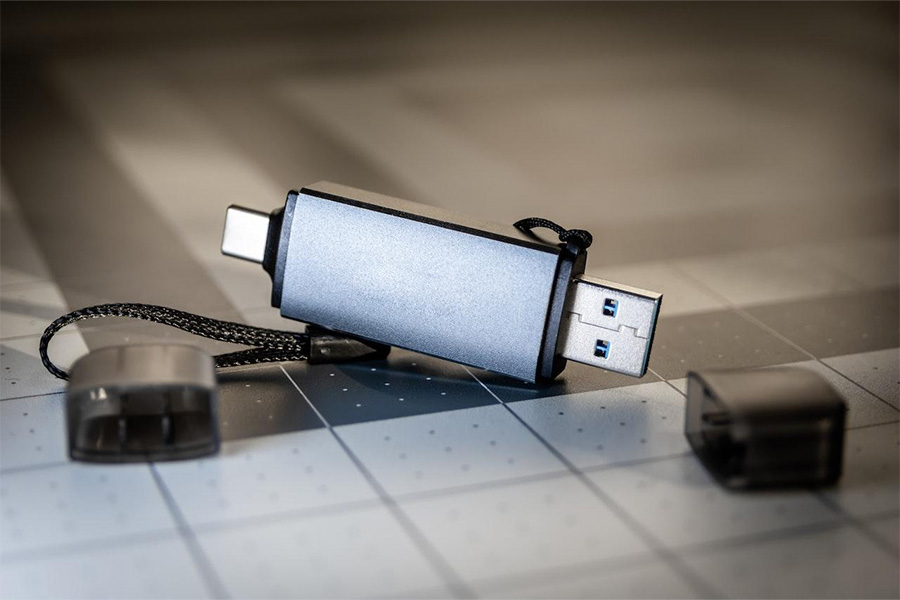 A black color USB flash drive